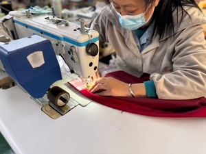 Rideau Semi-Occultant en <span class=keywords><strong>Tissu</strong></span> YCSP Luxe Personnalisé Motif Rose Noire pour Chambre, Salon et Hôtel - Product Image 5