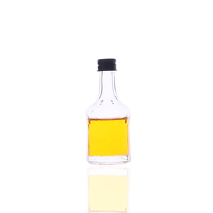 Venta al por mayor única forma redonda 50ml <span class=keywords><strong>Mini</strong></span> pequeña muestra <span class=keywords><strong>de</strong></span> jugo bebidas vidrio vino <span class=keywords><strong>licor</strong></span> <span class=keywords><strong>botellas</strong></span> con tapones <span class=keywords><strong>de</strong></span> rosca - Product Image 4