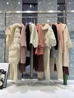 Veste d'hiver chaude décontractée pour femme à prix d'usine, veste de mode, vente en gros de vêtements pour femme, livraison aléatoire