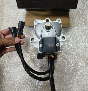 7834-41-2000 掘削機スペアパーツ スロットルモーター コマツ <span class=keywords><strong>PC200</strong></span>-<span class=keywords><strong>7</strong></span> スロットルモーターに適合 - Product Image 3