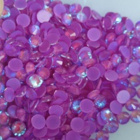 Strass en verre ZK Bulk SS20 violet fluo AB, non thermocollant, à dos plat, 1440 pièces, 12 facettes, écologique