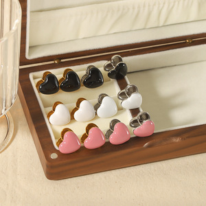 Heart-Shaped <b>Stud</b> <b>Earrings</b> Zinc Alloy 18K Gold Plated Women's Fashion Jewelry Gift Set - Product Image 1