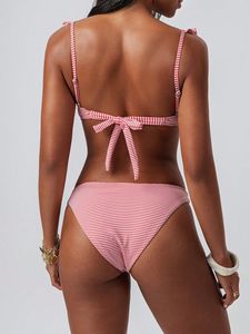 ชุดบิกินี่สองชิ้นลายเสือดาวสีสันสดใสแบบผูกหลังสำหรับใส่ไปทะเล - Product Image 4