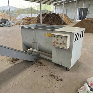 Mélangeur de substrat pour champignons à double hélice, machine de mélange uniforme avec système d'apport d'eau pour ligne de production de champignons à grande échelle - Product Image 2