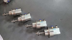 Esko Hoàn toàn tự động 1/5L giặt chất tẩy rửa chai đóng nắp và ghi nhãn máy chất tẩy rửa Gel làm đầy và máy đóng gói - Product Image 5