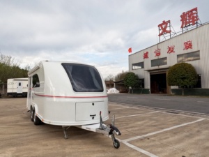Remolque de Viaje de Diseño Aerodinámico con Doble Eje, Tipo Hotel Móvil, para Aventuras Familiares al Aire Libre, <span class=keywords><strong>Caravana</strong></span> RV - Product Image 3