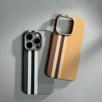 Étui de téléphone à chargement sans fil en fibre de carbone pour iPhone 16 14 15 Pro Max 16 Pro 13 12, coque rigide en PC avec lentille en alliage et couleurs contrastées