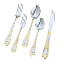 Ensemble de couverts en acier inoxydable de style européen, écologique, avec manche sculpté et finition miroir, pour la maison et les fêtes, fabrication OEM/ODM Dingyong