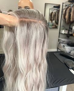 Perruque Lace Top de cheveux européens de qualité supérieure perruque juive gris <span class=keywords><strong>glacé</strong></span> <span class=keywords><strong>blond</strong></span> Balayage couleur HD perruque Lace Front avec Diamond Lace pour les femmes perte de cheveux - Product Image 5