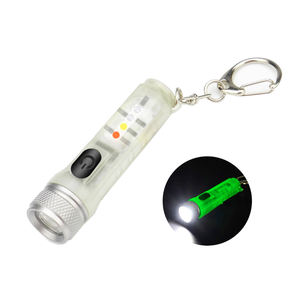 Lampe de poche porte-clés rechargeable de type C Mini lampe de poche légère à utiliser pour le camping en plein air - Product Image 1