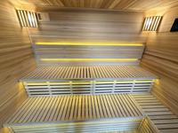 Sauna rectangulaire en bois clair avec façade en verre pour projet de jardin, sauna en cèdre rouge en gros