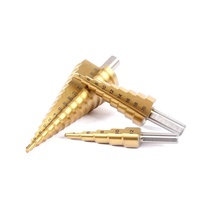 Usine de haute qualité HSS 4241 cannelure droite triangle tige cône titane embouts étagés perceuse multifonctionnelle