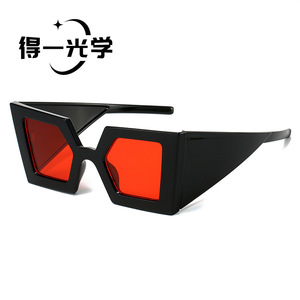 แว่นกันแดดแฟชั่นขนาดใหญ่ สีดำ UV400 สำหรับทุกเพศ สไตล์สตรีทกลางแจ้ง - Product Image 3