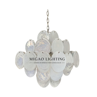 Lustre de luxe en verre artistique de Murano, style médiéval français, suspension carrée blanche en forme de nuage superposé pour villa et hôtel à plafond haut