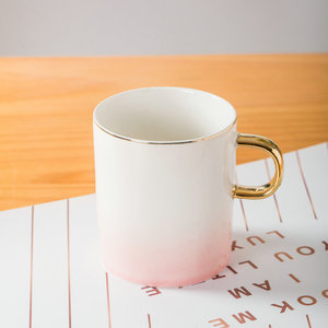 Wholesale Hotel Used pink 16-Piece Porcelain <strong>Dinnerware</strong> <strong>Set</strong> with Gold Rim CE Certified Food Contact Safe Cup Kit <strong>Marble</strong> Pattern - Product Image 3