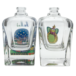 Service d'impression UV sur bouteille en verre de forme irrégulière personnalisée, impression numérique UV avancée, couleurs vives, séchage rapide - Product Image 3