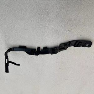 Pour 2008-2020 Caravane Town & Country Clips de retenue de pare-chocs avant gauche et droite M09 OEM 05113137AA 05113136AA - Product Image 2