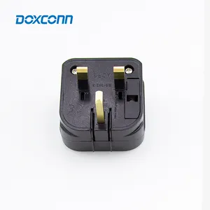 Brand New ABS 3pin 250V 13A CE certificate USA NEMA5-15P to UK plug Adapter power socket travel converter with Fuse