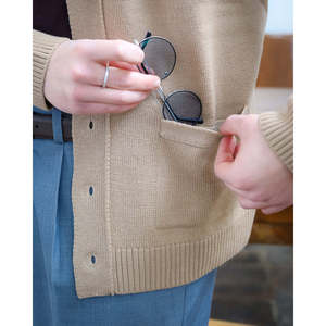 Suéter Cárdigan para Hombre con Decoración de Botones y Patrón Fino 5 - Product Image 1