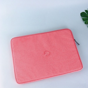 Housse d'ordinateur portable et tablette personnalisée en néoprène avec logo, simple, antichoc, imperméable, doublure en fourrure, couleur personnalisée pour femmes et hommes - Product Image 3