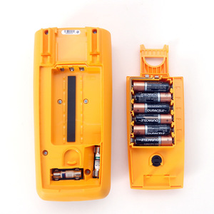   Multimètre numérique portable 287C True RMS avec rétroéclairage et fonction de maintien de la valeur pour les tests électriques - Product Image 2