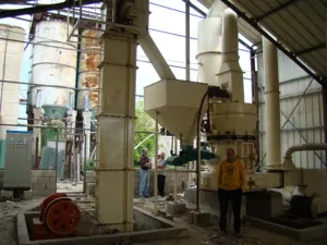 Bergbau Steinschleifer Fräsmaschinen Pulverschleifermaschine YGM TGM MTM 130 Hochdruck-Pulverisiermaschine Ausrüstung