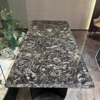 Table à manger moderne de luxe en dalle de roche avec design pliable, durable et imperméable, pour petits et grands appartements, maisons, villas, hôtels
