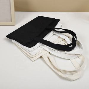 Nouveau sac à bandoulière en toile de couleur unie personnalisé OEM, sac de courses réutilisable - Product Image 4