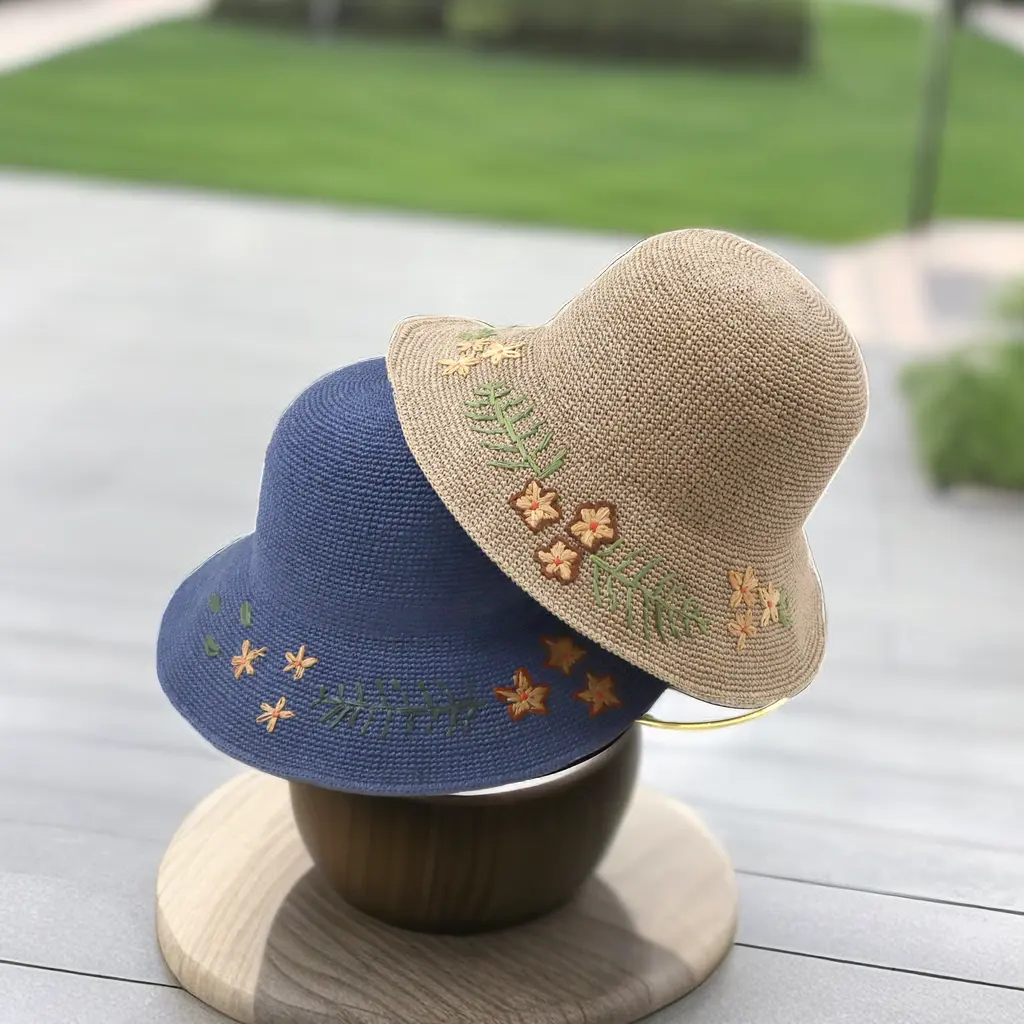 Cappello di paglia con Logo ricamato con visiera in paglia alla moda estivo da spiaggia all'aperto
