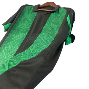 2025 Unisex personalizzabile calcio estivo Set maglia da calcio da uomo in poliestere traspirante nuovo Design nome OEM servizio Top vendita per - Product Image 3