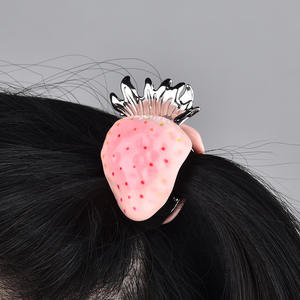 Pinza <span class=keywords><strong>de</strong></span> Pelo <span class=keywords><strong>de</strong></span> Acetato con Forma <span class=keywords><strong>de</strong></span> Corazón <span class=keywords><strong>de</strong></span> Fresa y Manzana, Diseño <span class=keywords><strong>de</strong></span> Nicho en 3D, Hecho a Mano, Simple y Fresco, Accesorios para el <span class=keywords><strong>Cabello</strong></span> - Product Image 4