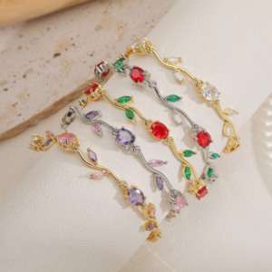 Gioielli di Lusso da <span class=keywords><strong>Donna</strong></span> in Ottone, <span class=keywords><strong>Bracciale</strong></span> <span class=keywords><strong>e</strong></span> <span class=keywords><strong>Collana</strong></span> a Tulipano con Catena Placcata Oro, Pietra Principale in Zircone - Product Image 5
