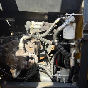 Excavatrice sur chenilles Volvo EC140 d'occasion, 14 tonnes, excavatrice hydraulique Volvo d'occasion en stock, haute qualité, à vendre - Product Image 6