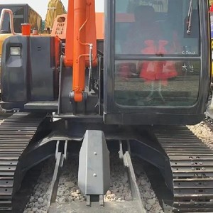 Excavadora HITACHI ZAXIS 70 Usada, Original de Japón, Serie ZAXIS ZX70, Excavadora Usada de 7 Toneladas en Buen Estado - Product Image 5