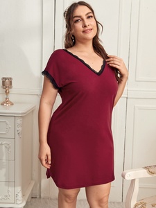 Robe de nuit personnalisée pour <span class=keywords><strong>femme</strong></span> Col en V Bordure en dentelle Robes de nuit de <span class=keywords><strong>grande</strong></span> <span class=keywords><strong>taille</strong></span> pour <span class=keywords><strong>femme</strong></span> Vêtements de nuit de <span class=keywords><strong>grande</strong></span> <span class=keywords><strong>taille</strong></span> pour <span class=keywords><strong>femme</strong></span> - Product Image 4
