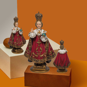 Robes royales rouges de Noël et du Nouvel An, peintes à la main, fabriquées à <span class=keywords><strong>Prague</strong></span>, pour bébés romains, en résine, pour table, 5,5 pouces, 8 pouces, 12 pouces - Product Image 2