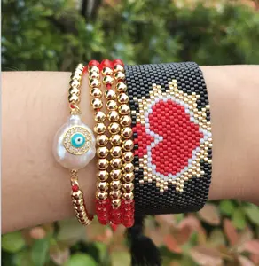 2023 Baru Hati Merah Tenunan Tangan Miyuki Gelang Mutiara Mata Gelang Grosir dan Eceran Kristal Tembaga Manik Wanita Gelang