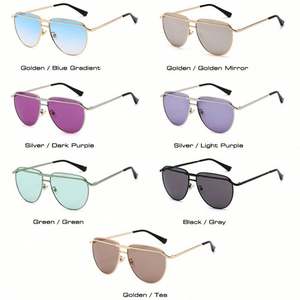 Gafas de Sol de Piloto Retro 2023 con Montura Metálica de Doble Puente, Lentes Transparentes con Degradado y Protección UV400 para Hombre y Mujer - Product Image 5