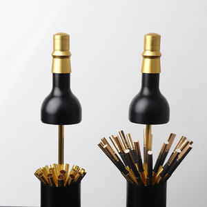 Briquets à jet créatifs au <span class=keywords><strong>gaz</strong></span> <span class=keywords><strong>butane</strong></span>, coupe-vent, <span class=keywords><strong>bouteille</strong></span> <span class=keywords><strong>de</strong></span> vin <span class=keywords><strong>de</strong></span> bowling, briquet d'arbre, vente en gros - Product Image 3