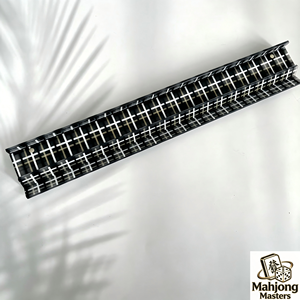Supports de <span class=keywords><strong>Mahjong</strong></span> en Acrylique à Carreaux Noirs, Blancs <span class=keywords><strong>et</strong></span> Dorés, Édition Limitée Luxe Américain, Base Large de 20 Pouces, Convient à Plusieurs Tailles de <span class=keywords><strong>Mahjong</strong></span> - Product Image 4
