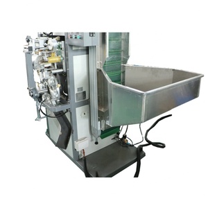 Máquina de Estampado en Caliente de Alta Producción, Mecánica y Automática, para Tapas de Botellas de Vino, con Bronceado, Dorado y Impresión Tipográfica - Product Image 3
