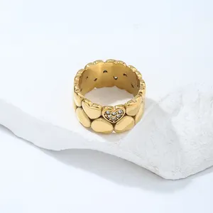Ruigang RGR2486 Fashion Chunky Ring Jewelry Stainless Steel Plated 18K Gold Micro Inlay Wide Layer Heart Zircon Ring Women