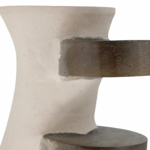Vaso in ceramica moderno con accenti in legno per l'arredamento del soggiorno, elegante vaso per fiori da esporre in casa - Product Image 6