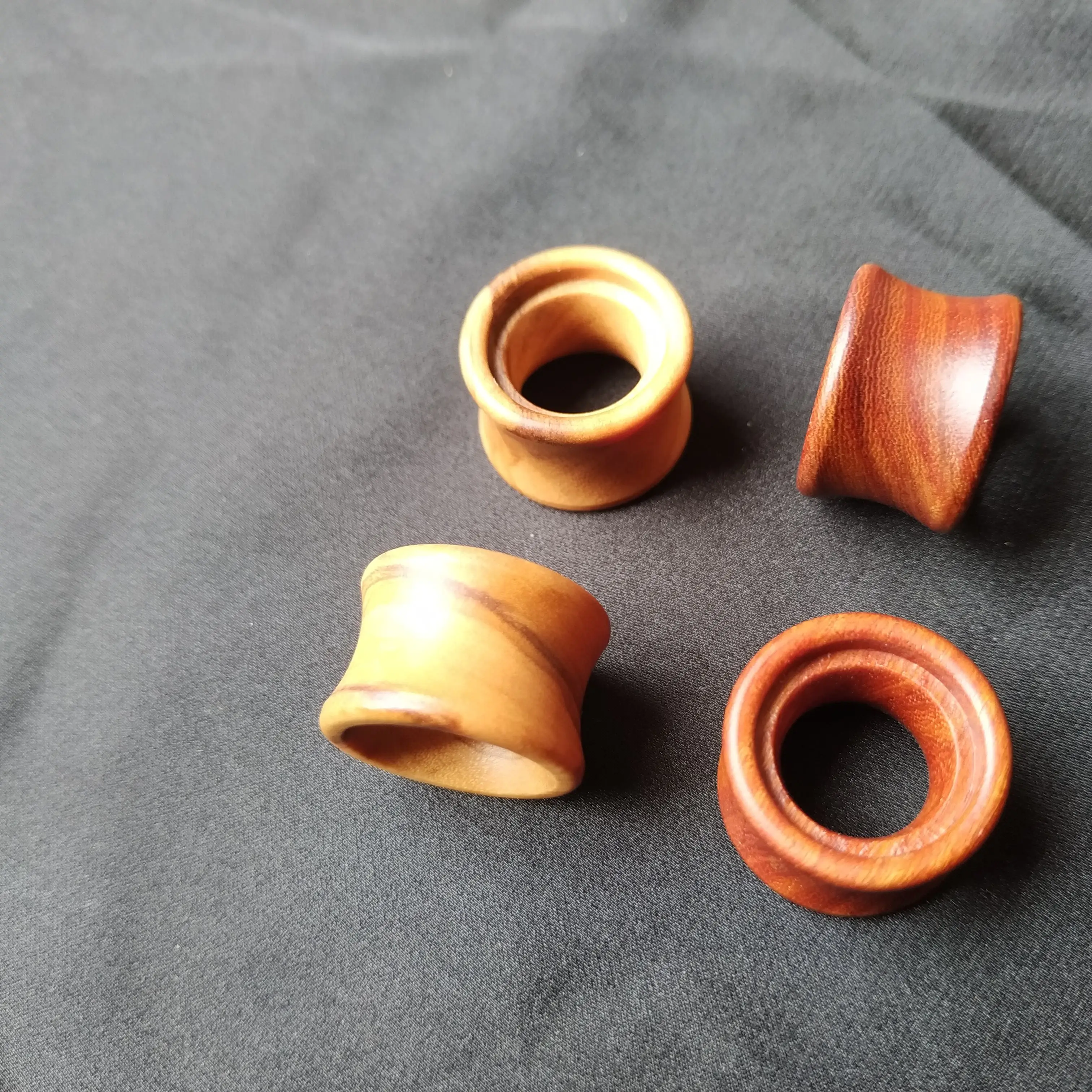 Factory direct sales simple fashion Solid Wood Earrings auricle can be customized size and logo