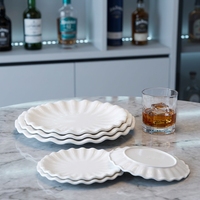 Assiette en mélamine incassable de 8 pouces, design floral blanc pur, vaisselle en plastique poli pour restaurant