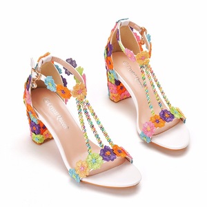 S3954R 2024 Nuevos Zapatos de Novia con Tacón Alto y Punta Puntiaguda, Cómodos, con Cuentas, Encaje y Flores, con Pedrería - Product Image 5