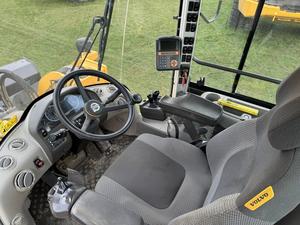 Chargeuse sur pneus Volvo L150H - Product Image 3