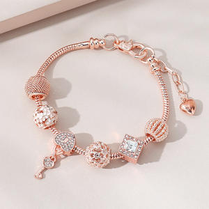 Offre Spéciale or Rose filles cadeau bricolage bracelet à breloques mode <span class=keywords><strong>Pan</strong></span> Style Van bijoux femmes Bracelet - Product Image 4