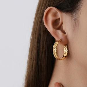 Orecchini a Cerchio Intrecciati a Forma di Spiga di Grano in Acciaio Inossidabile Placcato <span class=keywords><strong>Oro</strong></span> 18K di Alta Qualità, Gioielli alla Moda Antiossidanti per Donne - Product Image 4