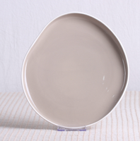 Juego de Vajilla de Porcelana Blanca de Alta Calidad, Estilo Francés, con Exterior Blanco e Interior Gris, Platos Principales Disponibles a Precios de Mayoreo